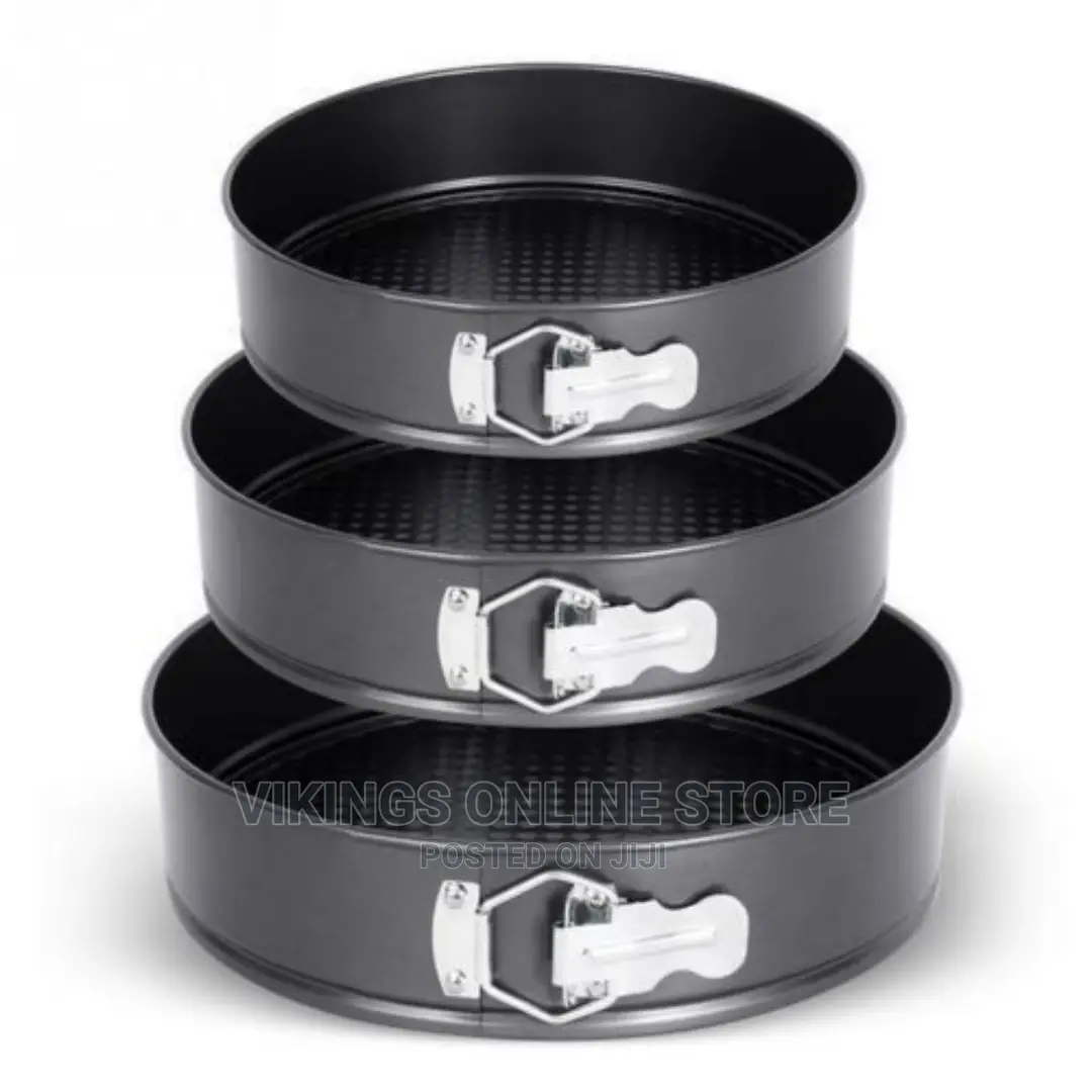 Set of 3 Round Non-Stick Baking Mould Pans-