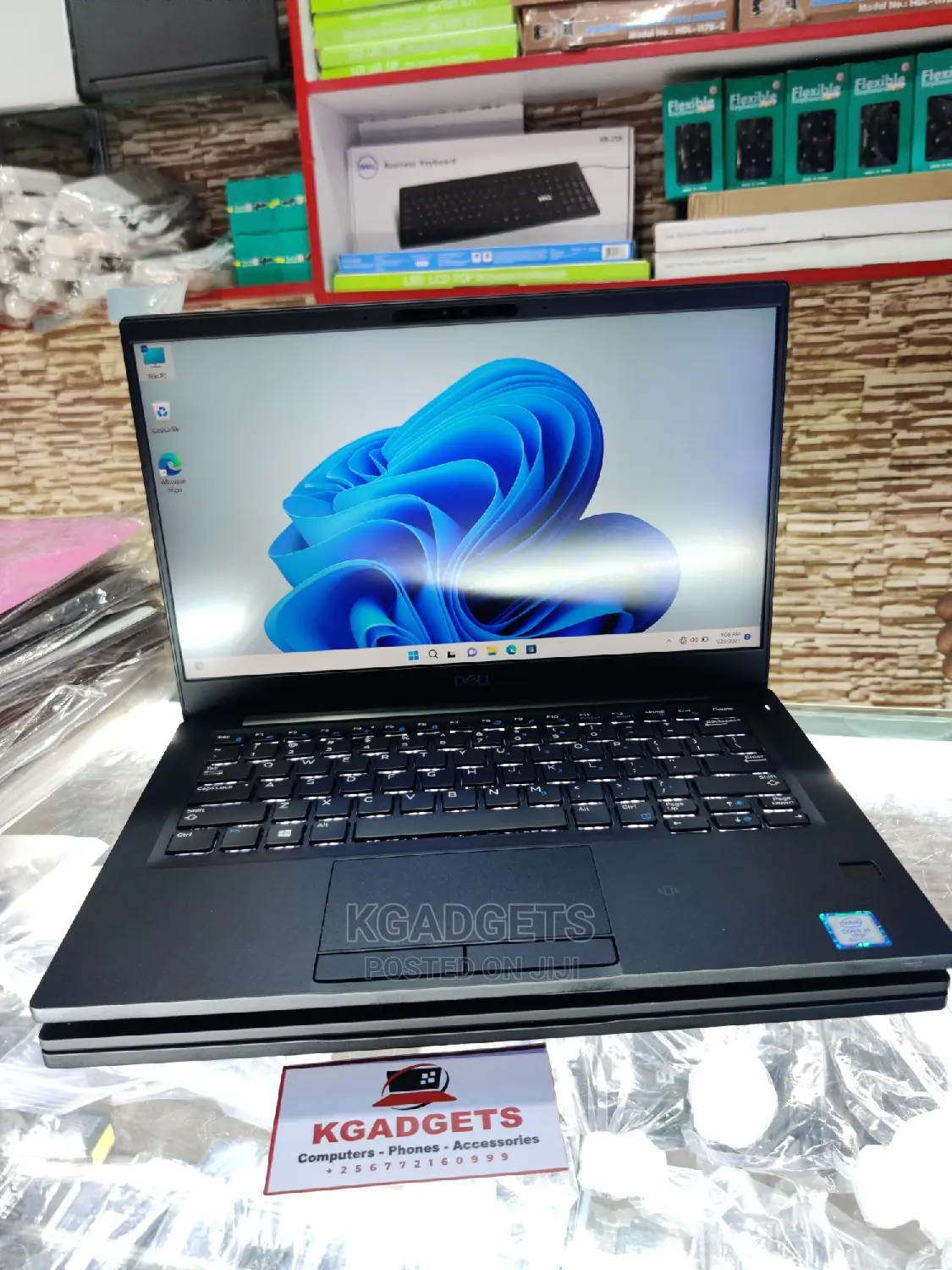 Laptop Dell Latitude 7390 8GB Intel Core I5 HDD+SSD 256GB