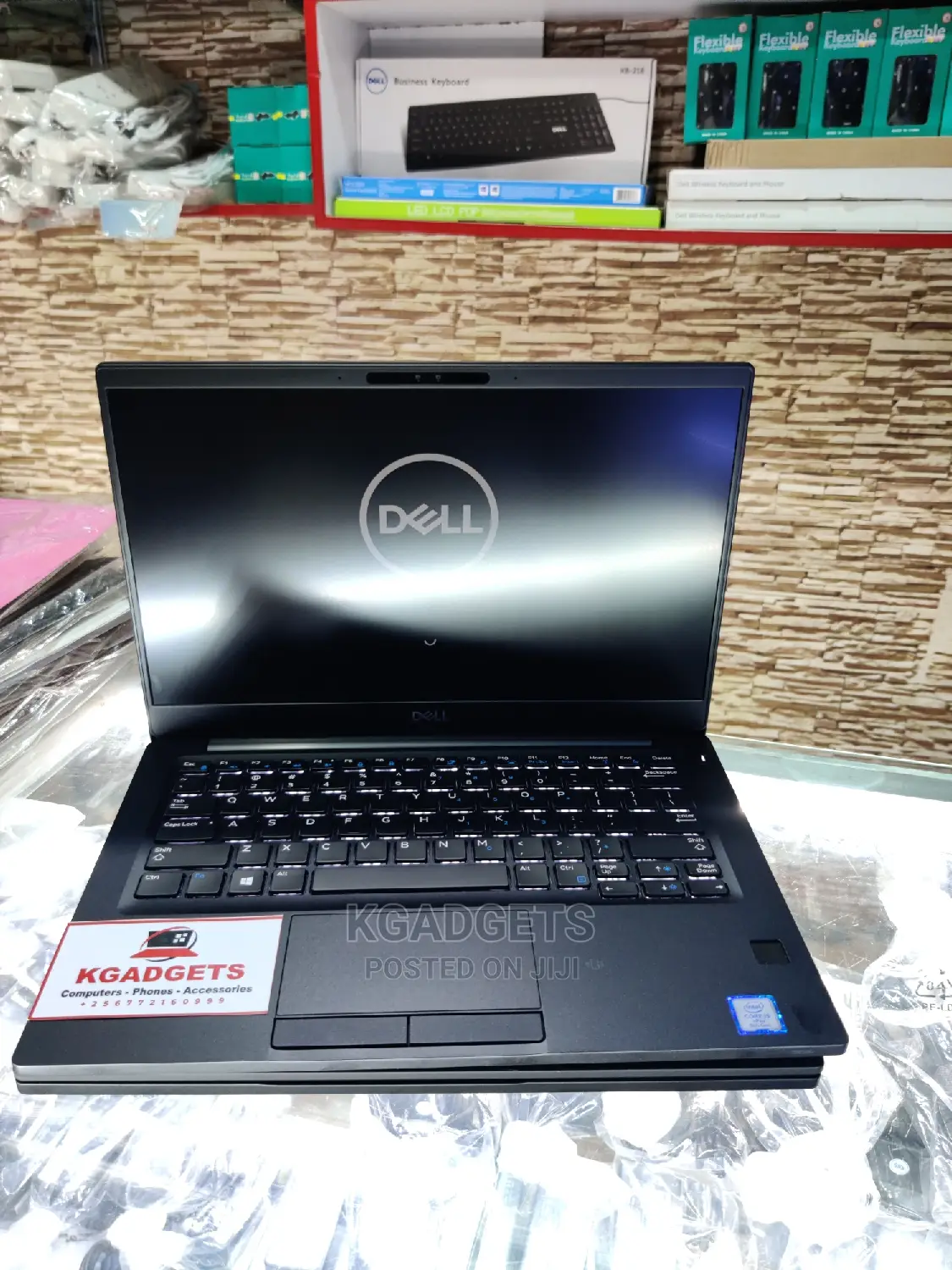 Laptop Dell Latitude 7390 8GB Intel Core I5 HDD+SSD 256GB