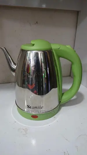 Smile High Quality Electric Kettle