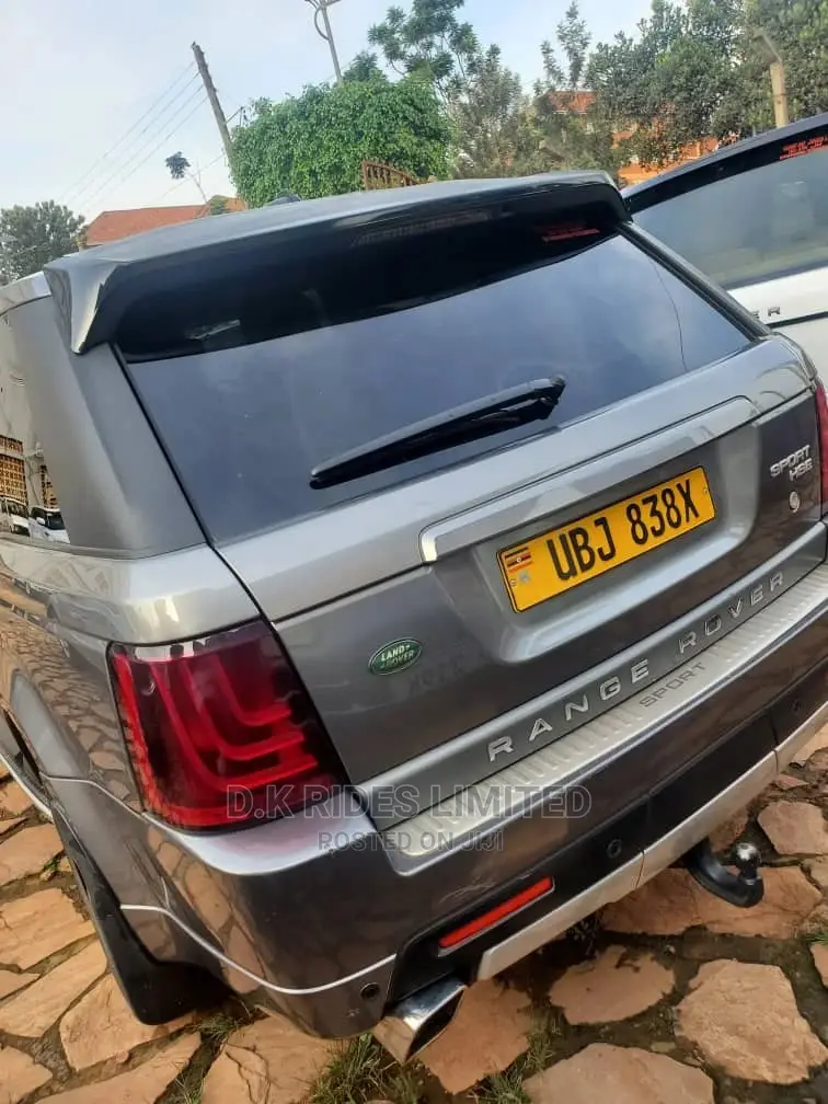 Range Rovers for Hire.