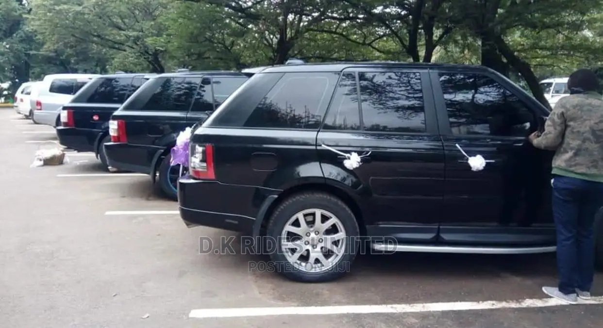 Range Rovers for Hire.