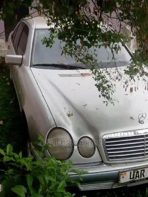 Mercedes-Benz E240 1999 Silver