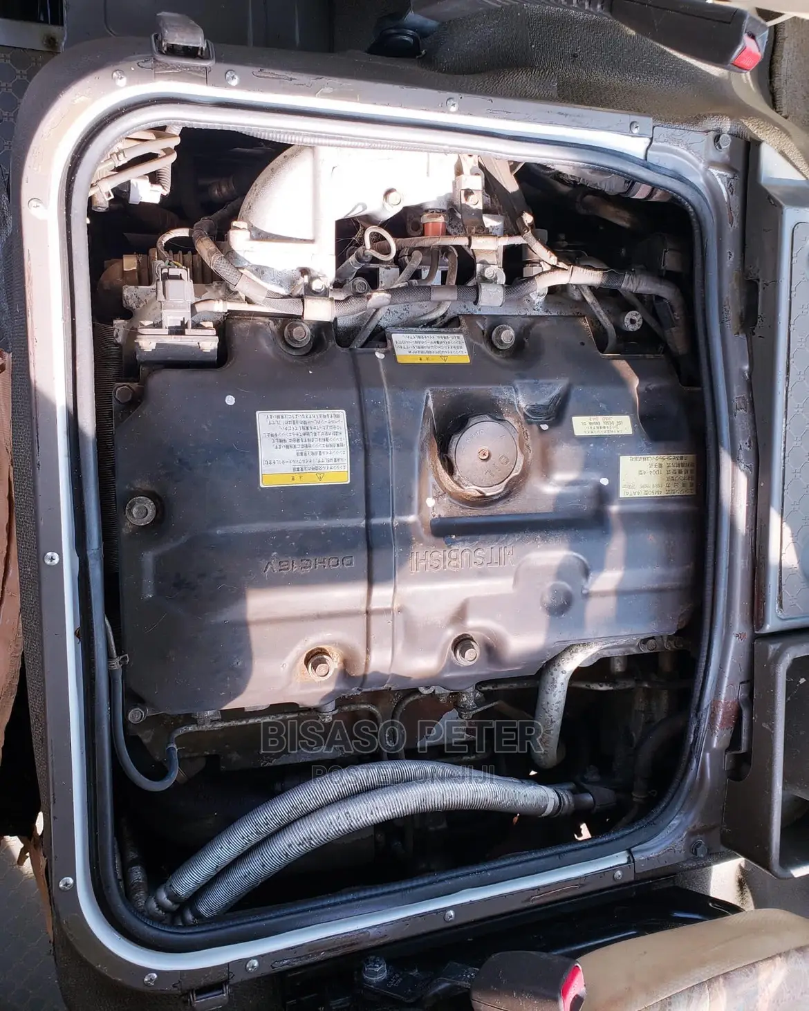 Mitsubishi Fuso Rosa 2009 White