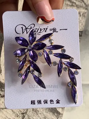 Classy and Unique Brooches Available