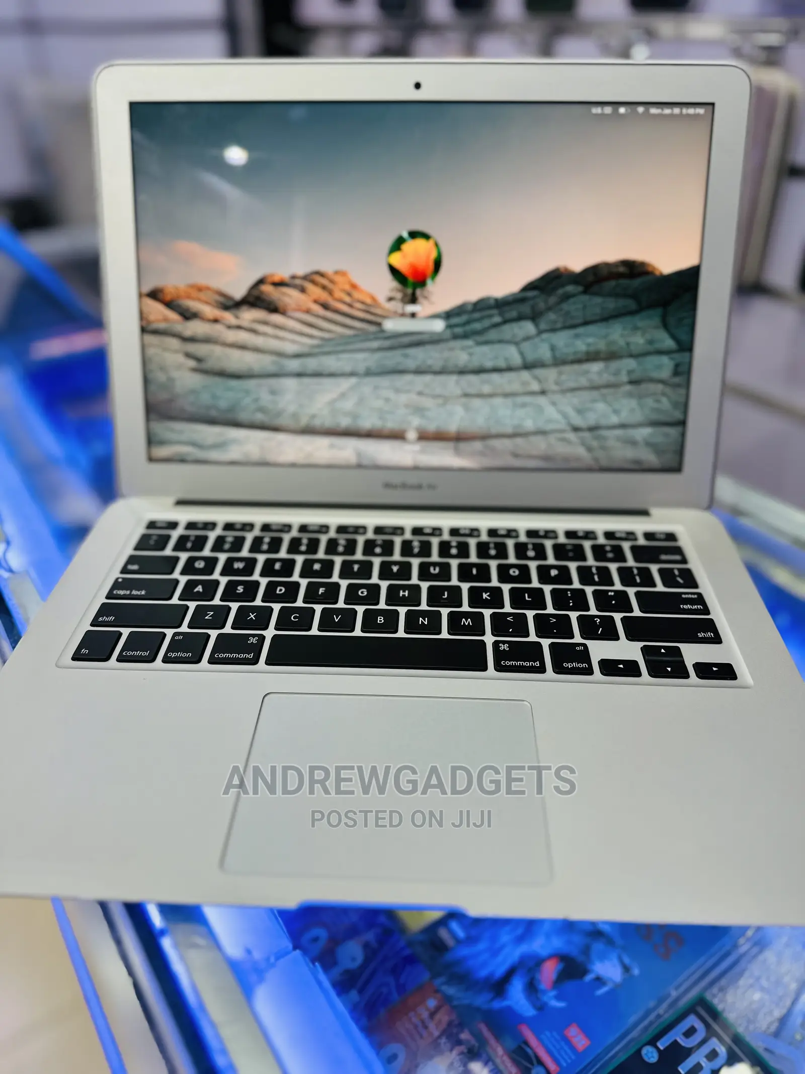 Laptop Apple MacBook Air 256GB Intel Core I5 SSD 256GB