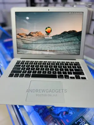 Laptop Apple MacBook Air 256GB Intel Core I5 SSD 256GB
