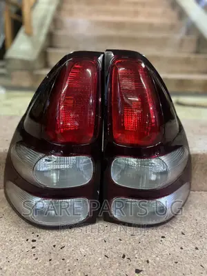 Taillights Prado FJ120 / Ronaldo 2003 - 2010