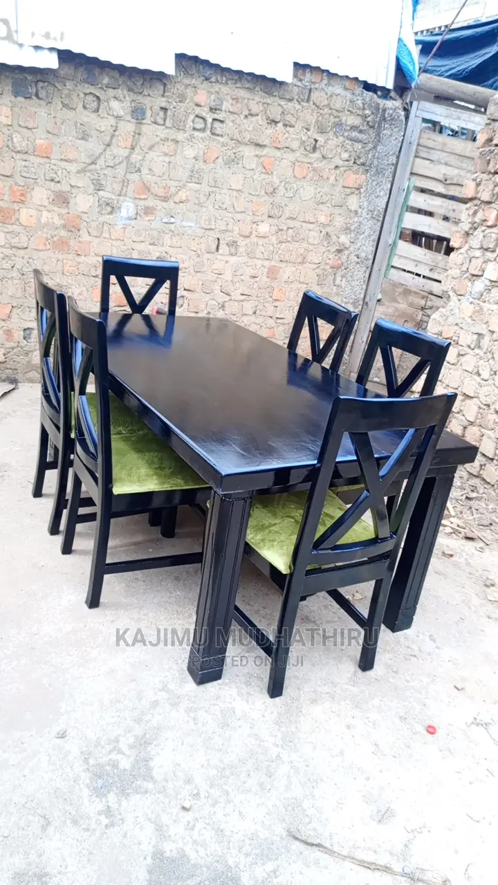 Dinning Tables 6seaters