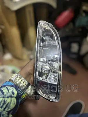 Harrier Kawundo 2003 - 2013 Spotlight / Foglamp