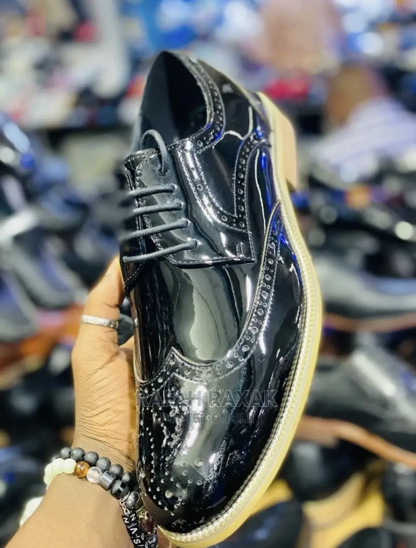 Original Clarks Oxford Shiny
