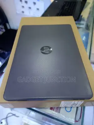 New Laptop HP 255 G8 4GB AMD SSD 256GB