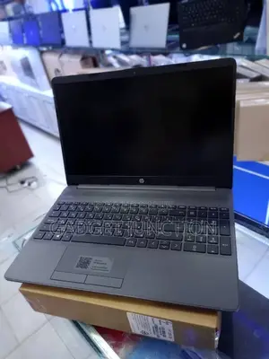 New Laptop HP 255 G8 4GB AMD SSD 256GB