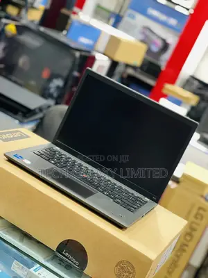 Laptop Lenovo ThinkPad X13 Gen 2 8GB Intel Core I5 SSD 256GB