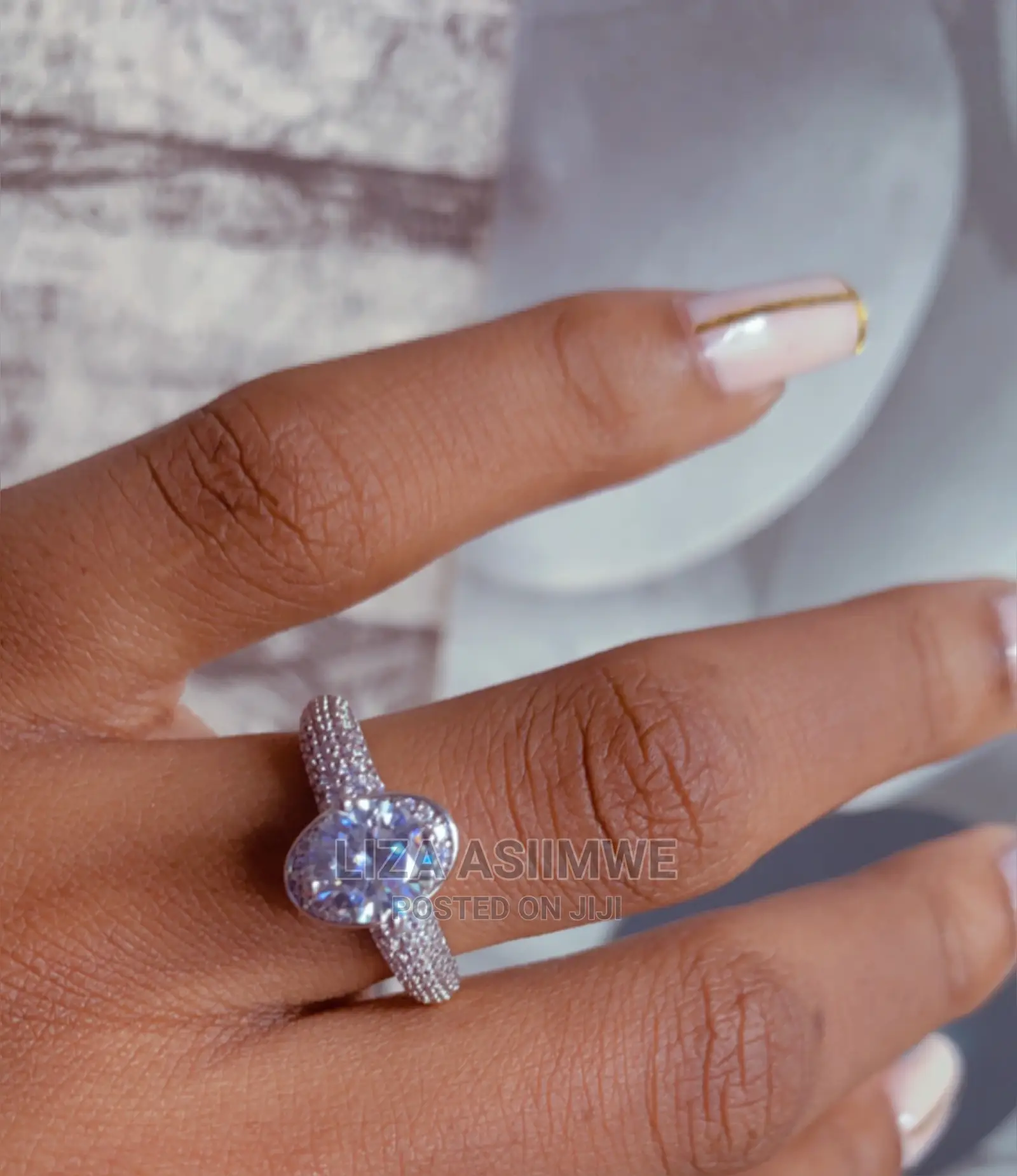 Engagement Rings Available at a Good and Affordable Price