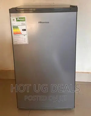 120l Hisense Single Door Medium Fridge.