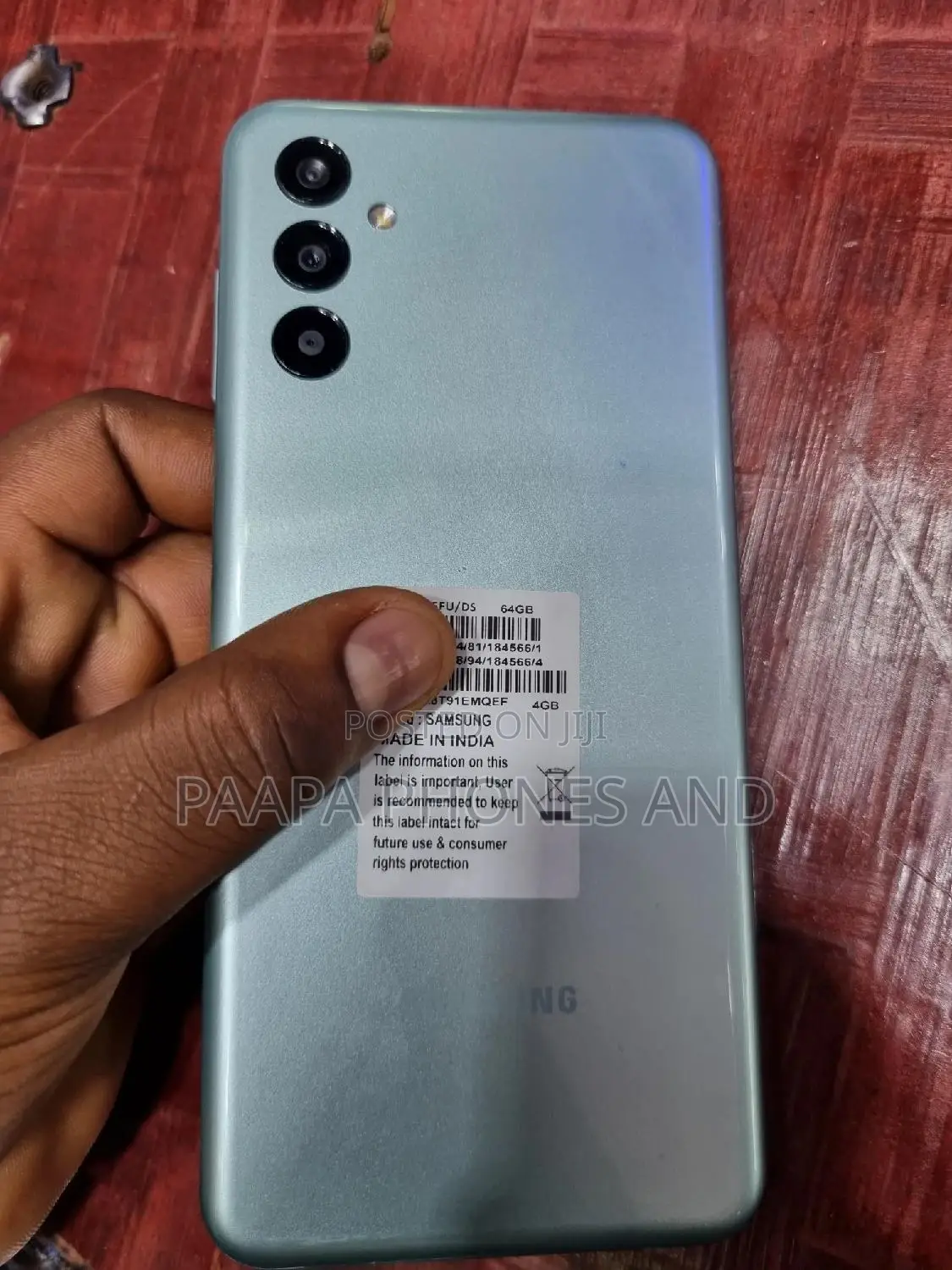 Samsung Galaxy M13 64 GB Silver