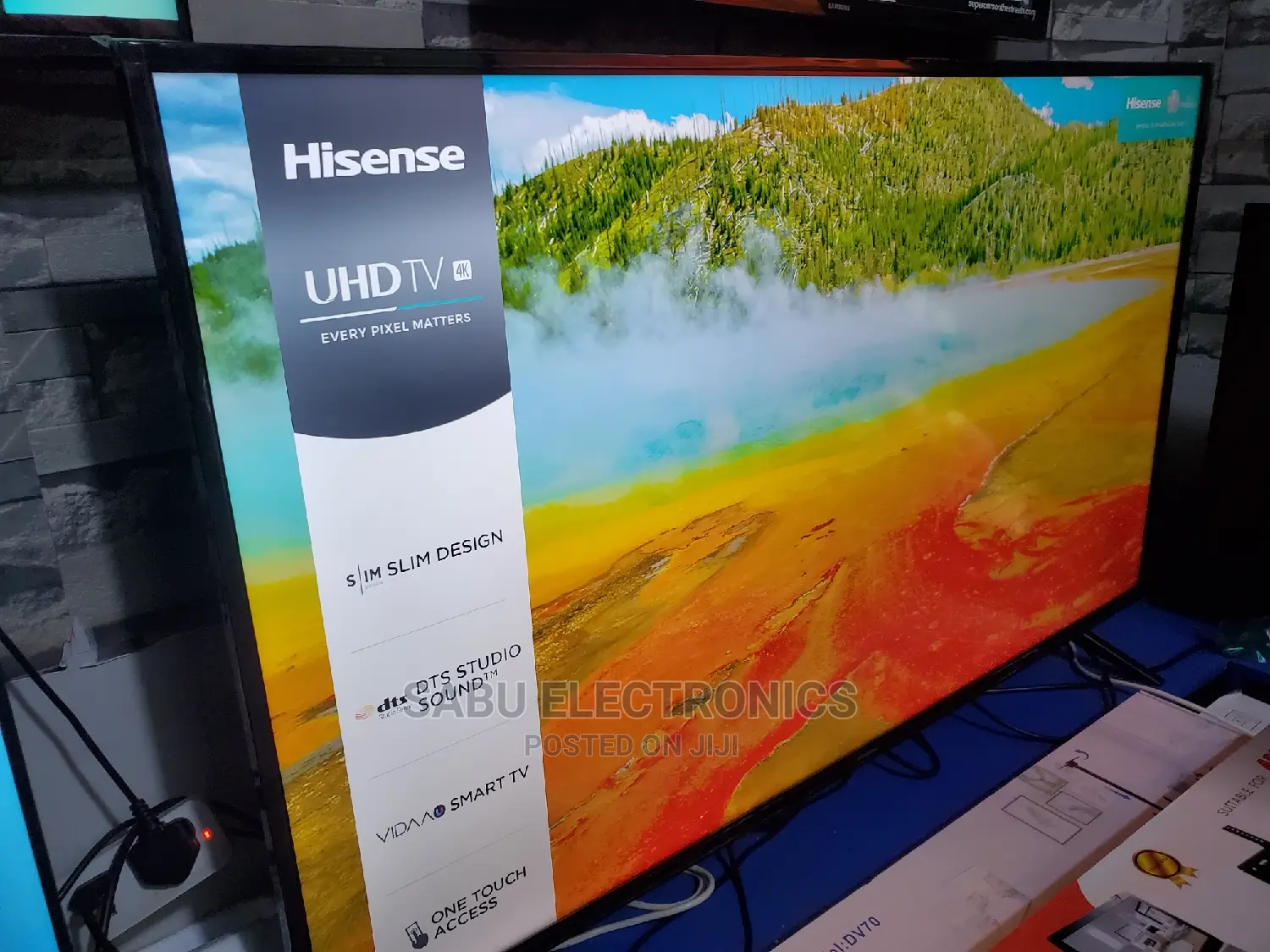 55 Inch Smart TV -Hisense- Slightly Used