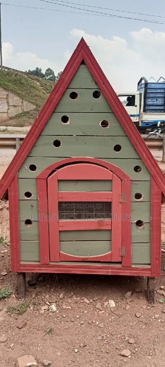 Painted Kennel