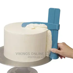 Cake Scraper Smoother Adjustable Fondant