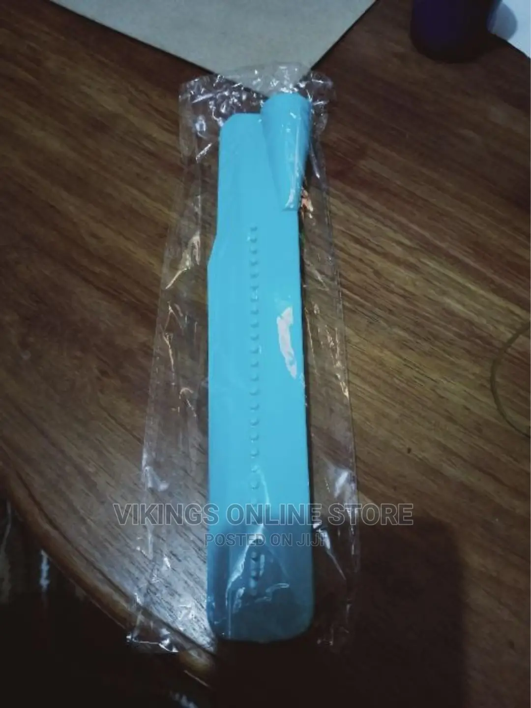 Cake Scraper Smoother Adjustable Fondant