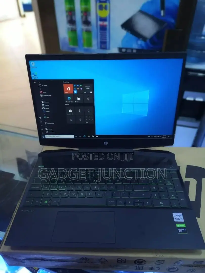 New Laptop HP Pavilion Gaming 15 2019 8GB Intel Core I5 SSD 512GB