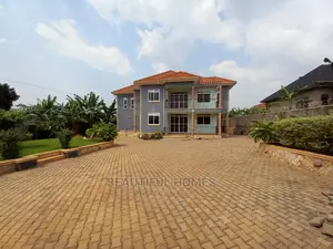 Furnished 5bdrm Duplex in Kira for Sale