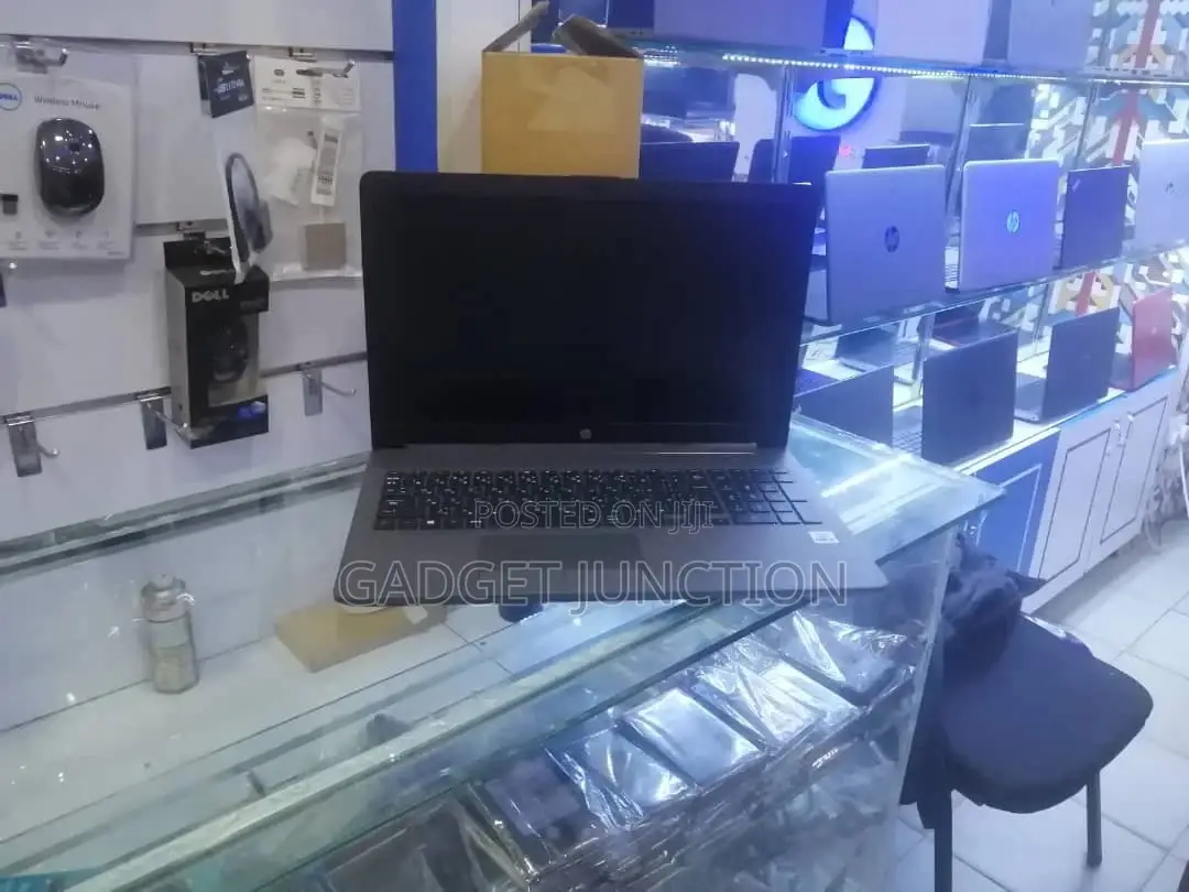 New Laptop HP 250 G7 8GB Intel Core I3 HDD 1T
