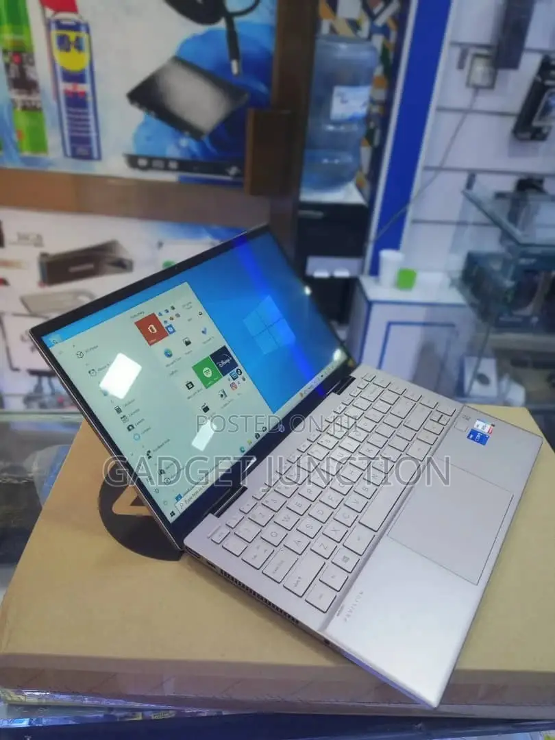 New Laptop HP Pavilion 14 16GB Intel Core I5 SSD 512GB