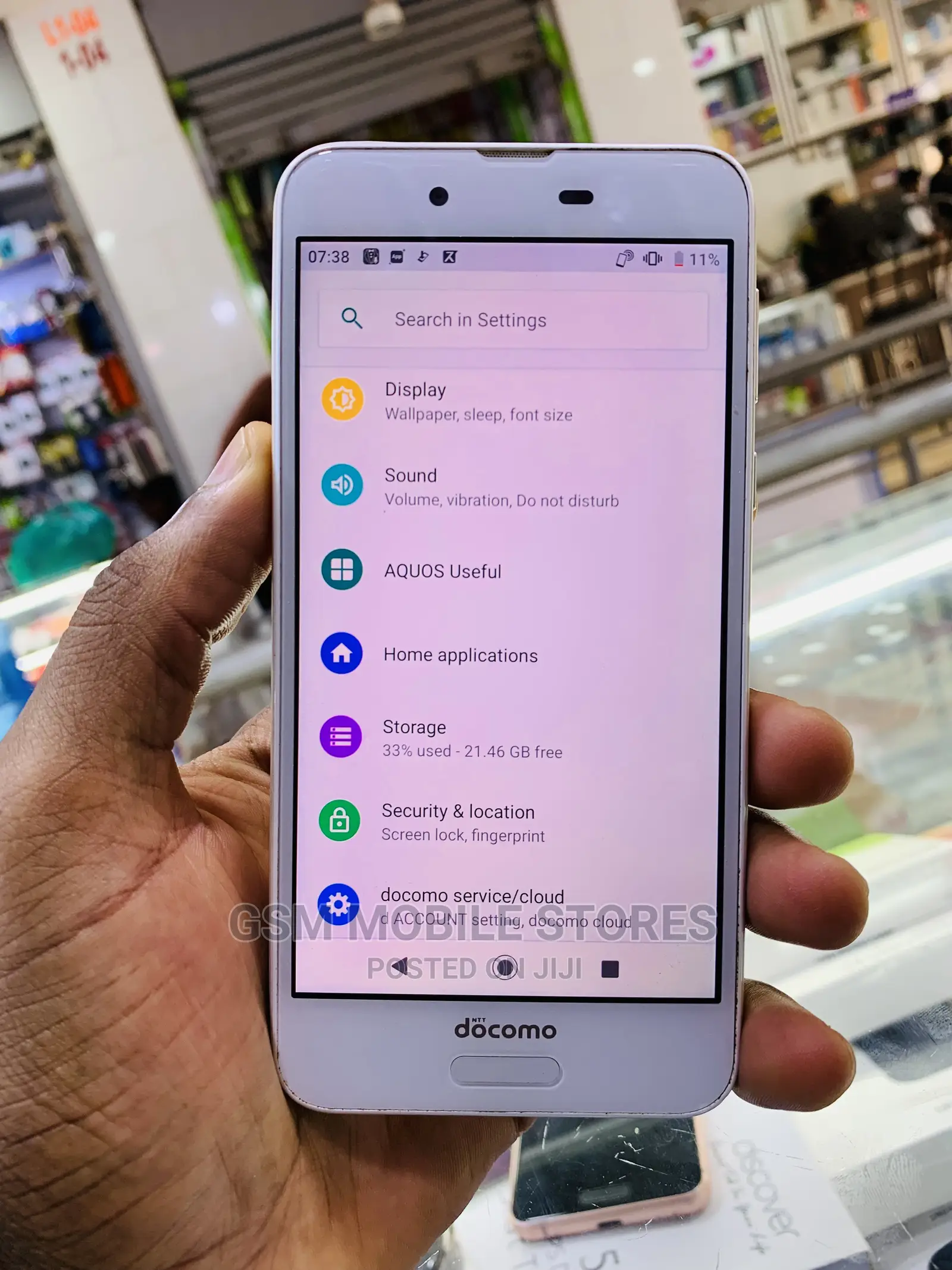 New Sharp Aquos Sense SHV40 32 GB Silver