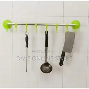 Suction Towel Rack With Hangers - Green