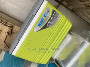 Pinnacle Ice Box Cooler Freezer All Sizes