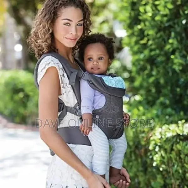 Infantino Flip 4-In-1 Convertible Carrier - Grey