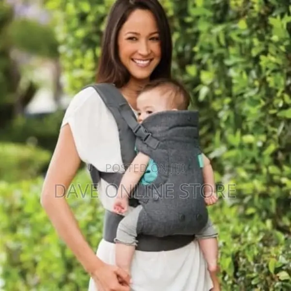 Infantino Flip 4-In-1 Convertible Carrier - Grey
