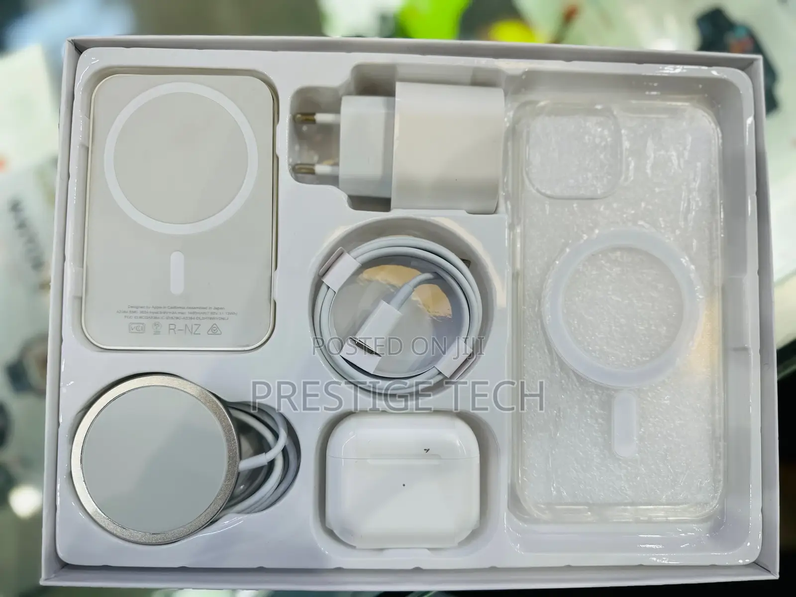 Apple Accessories Gift Box