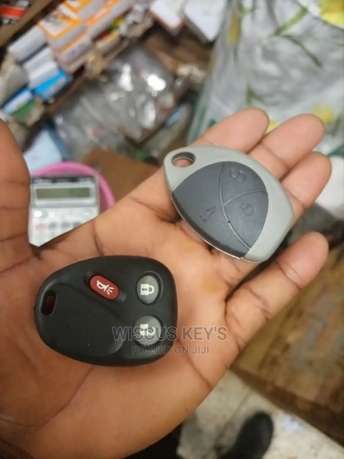 Lock Smith/Key Cutter