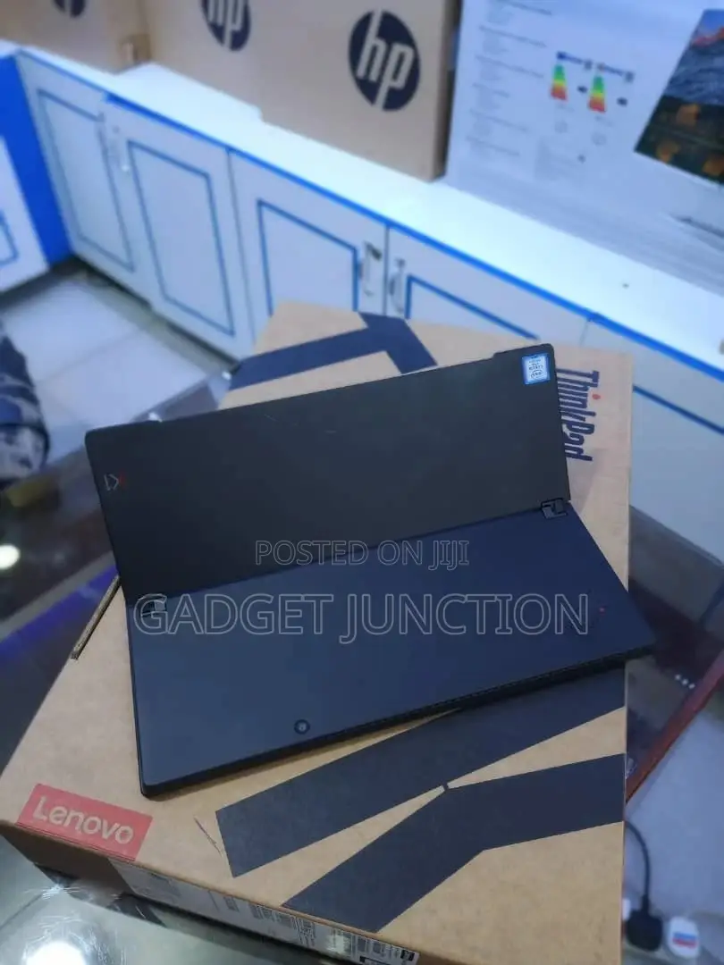 Laptop Lenovo ThinkPad X1 Tablet (3rd Gen) 8GB Intel Core I5 SSD 512GB