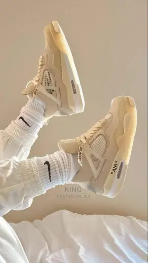 Air Jordan 4 Cream Unisex