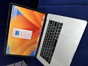 Laptop Apple MacBook Pro 2017 16GB Intel Core I7 SSD 256GB