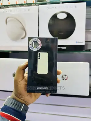 New Samsung Galaxy S23 256 GB White
