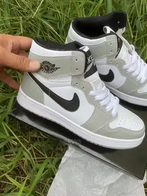 Air Jordan Sneaker
