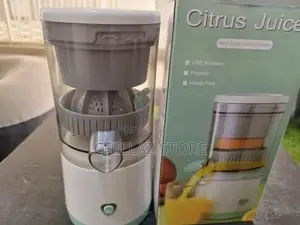 Multifunctional Portable Citrus Juicer