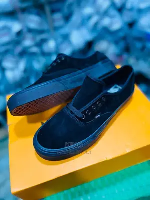 Conformity Vans Shoes