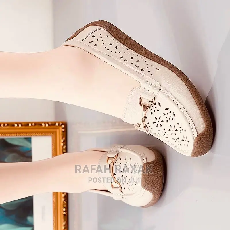 Classic Ladies Moccasins