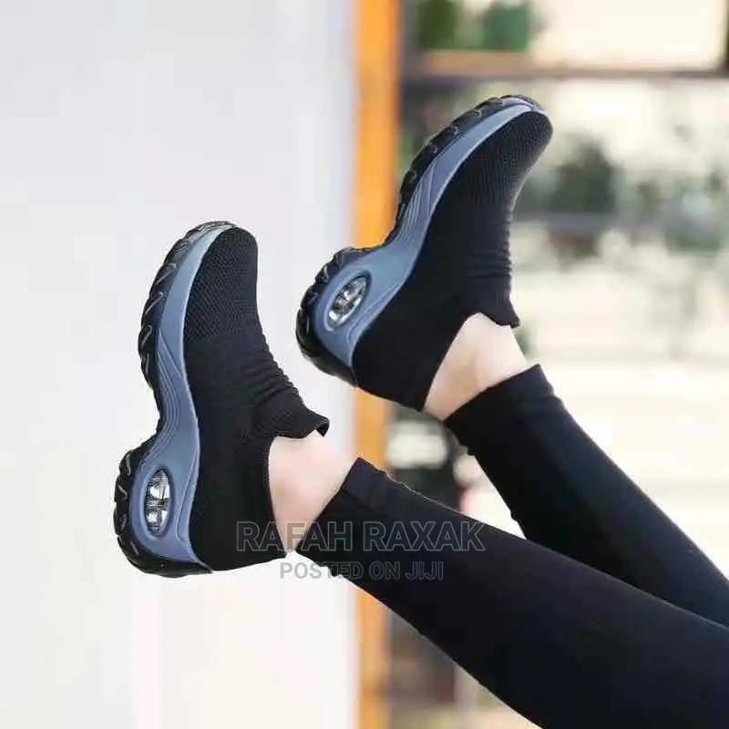 Classic Ladies Sneakers