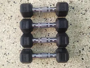 2.5 Kg Black Dumbbells Pair Hexagonal