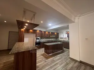 Furnished 4bdrm Condo in Kololo, Central Division for Sale