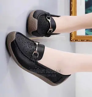 Classic Ladies Moccasins