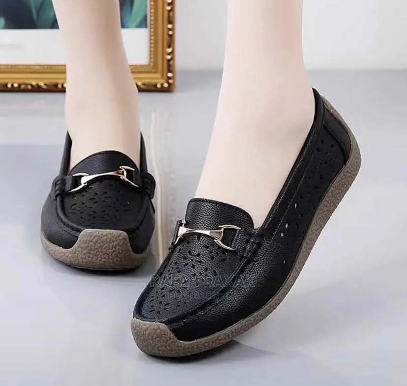 Classic Ladies Moccasins
