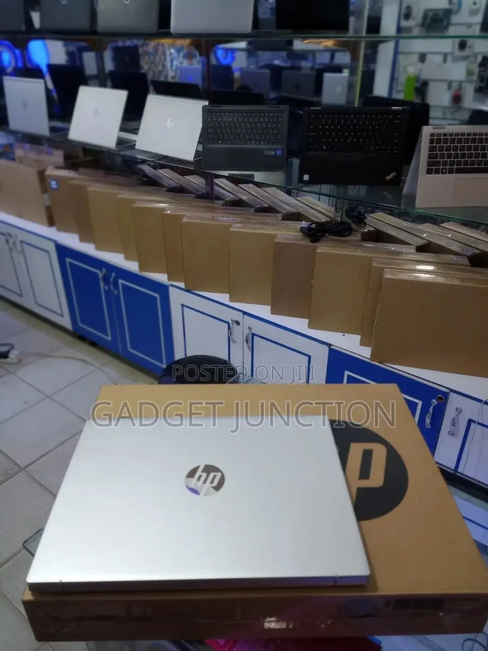 New Laptop HP 16GB AMD Ryzen 7 SSD 512GB